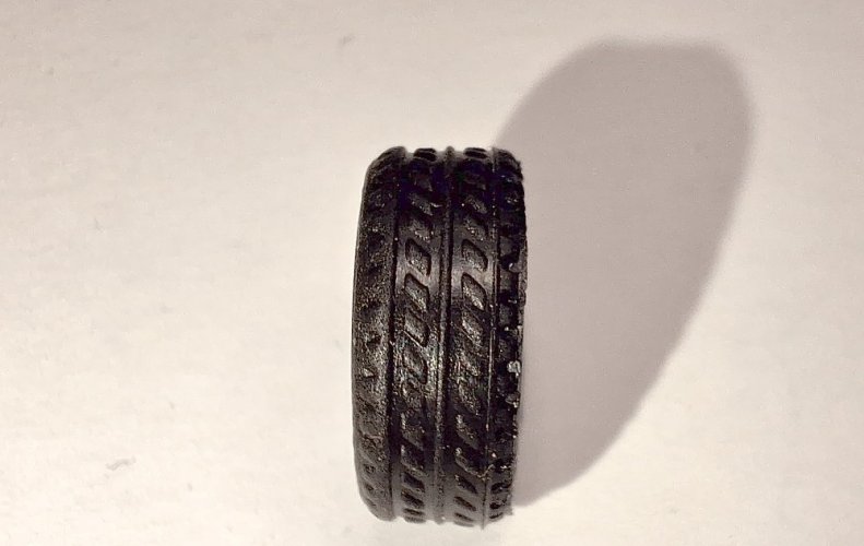 Dekorační pneumatiky 1:43 - 10 ks