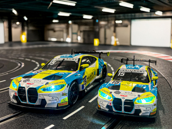 Auto Carrera D124 - 23995 BMW M4 GT3 RAM Racing